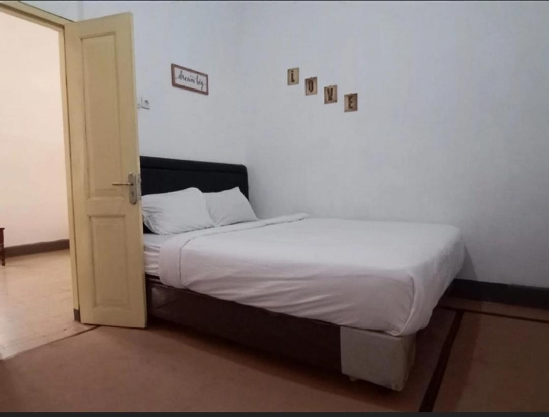 Brak Homestay Probolinggo Kültér fotó