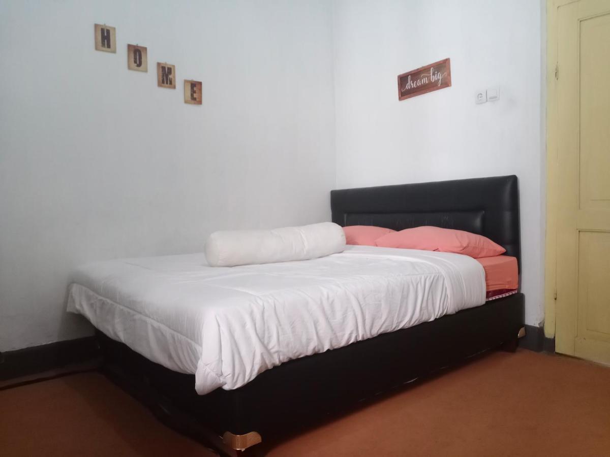 Brak Homestay Probolinggo Szoba fotó